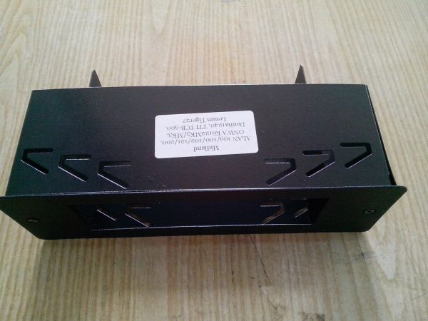 Шахта ( 1-DIN ) для радіостанцій Alan 100, Onwa