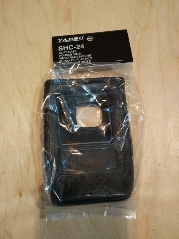 Yaesu SHC-24 кожанный чехол FT2DE/DR Yaesu SHC-24 кожанный чехол FT2DE/DR