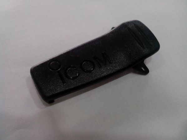 Icom MB-74 поясной зажим для раций, радиостанций Icom, под винт Icom MB-74 поясной зажим для раций, радиостанций Icom, под винт