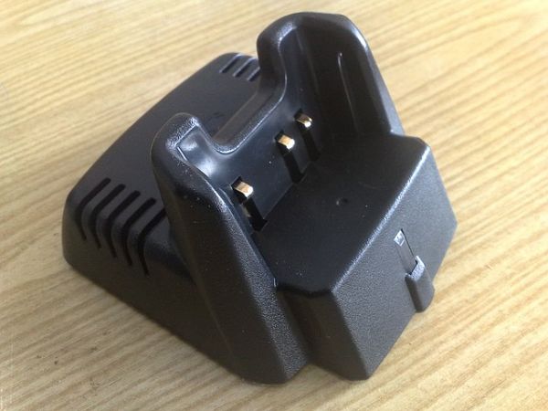 Зарядний ус-во (станція) Vertex VAC-200