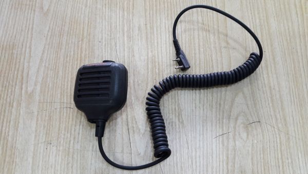 Kenwood KMC-17 выносной манипулятор для портативных радиостанций