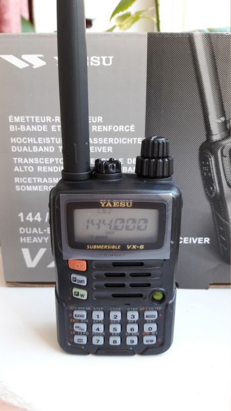 Yaesu VX-6R/E, рация, радиостанция