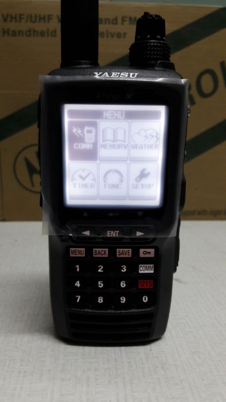 Авиационная радиостанция Yaesu FTA-550L
