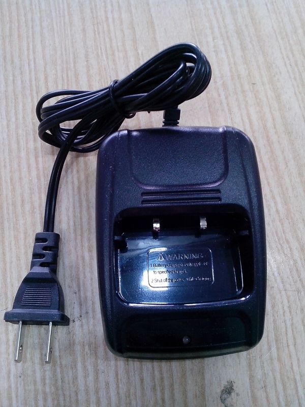 Зар. стакан Baofeng BF-888s