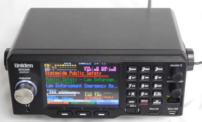 Uniden SDS-200 wideband scanner