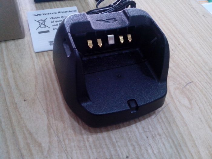 VAC-450 (CD-49 + PA-45C) Зарядное устройство Vertex Standard