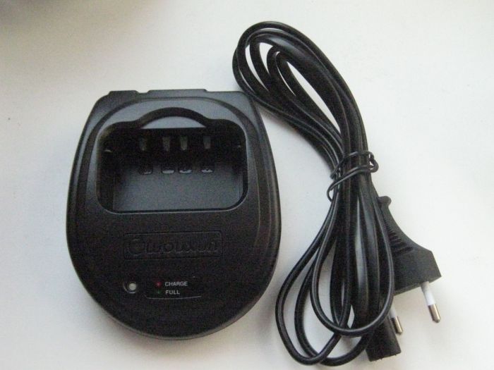 Зарядное устройство для радиостанций Wouxun KG-UV6D, KG-UVD1P, etc