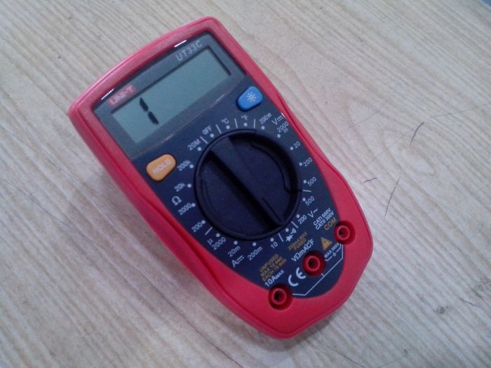 Карманный цифровой мультиметр UNI-T UTM 133C (UT33C)