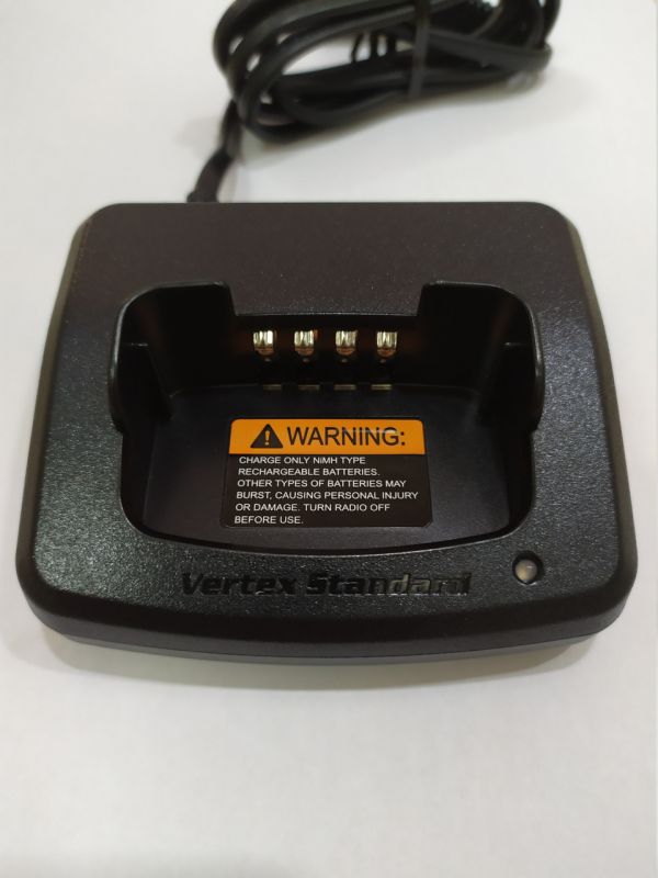 Vertex CV03-J084035-I3 зарядное ус-во для радиостанции VZ-9