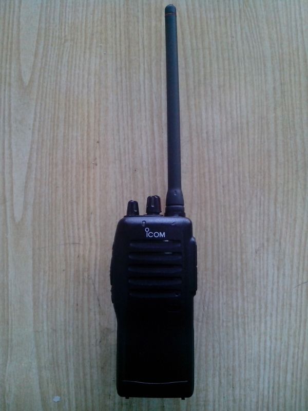 Радиостанция ICOM IC-F21, оригинал, Япония, б/у