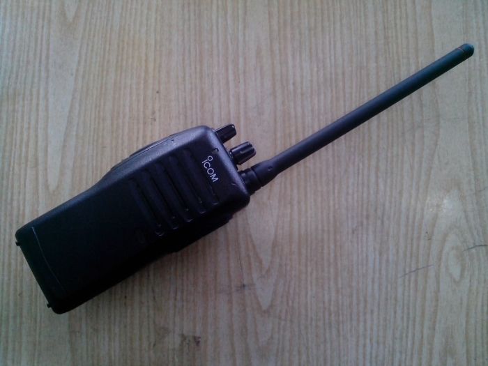 Радиостанция ICOM IC-F21, оригинал, Япония, б/у