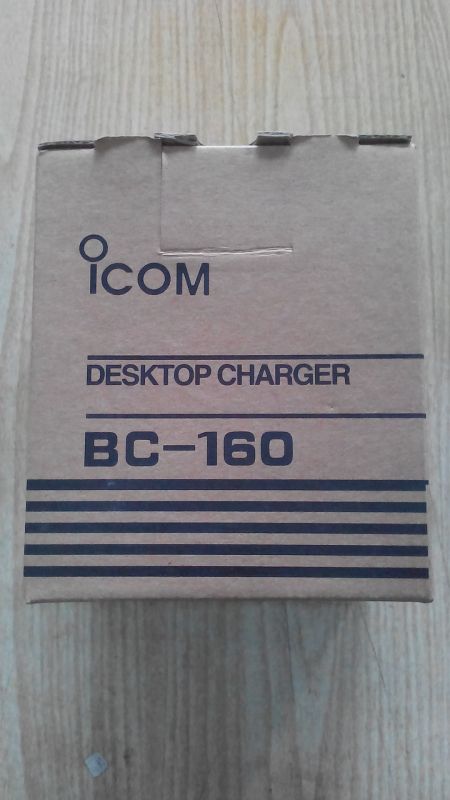 BC-160, зарядное устройство для радиостанций Icom