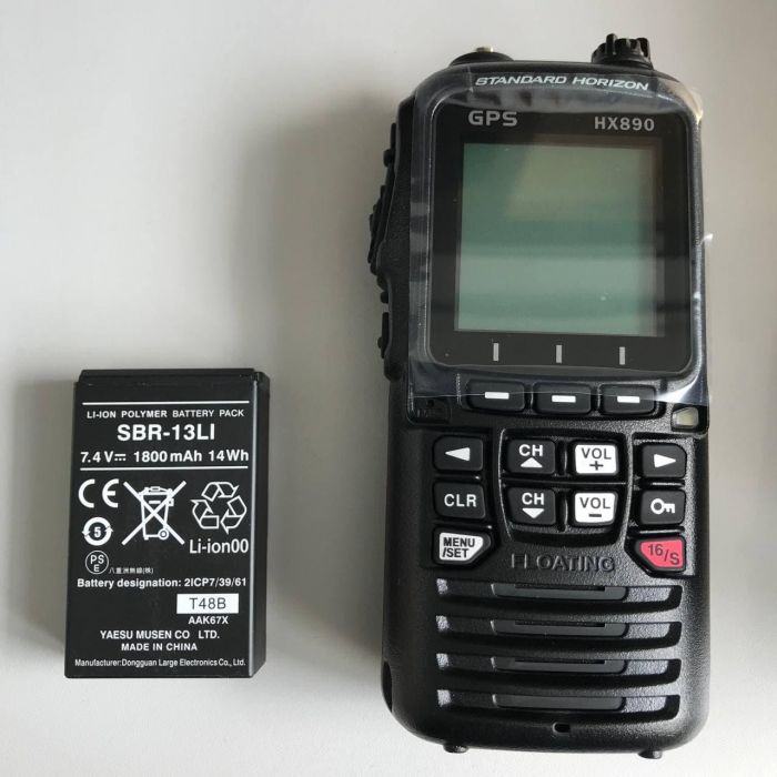 Standard Horizon HX890, морська УКХ радіостанція