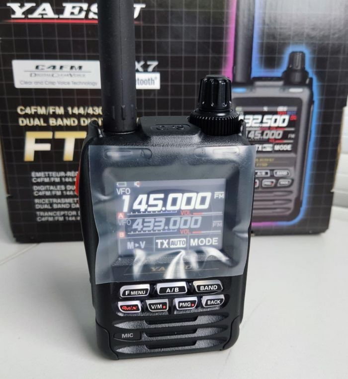 Yaesu FT-5DE C4FM APRS рация, радиостанция портативная