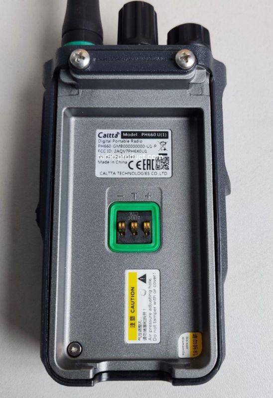 Caltta PH660 UHF DMR портативная аналогово-цифровая радиостанция
