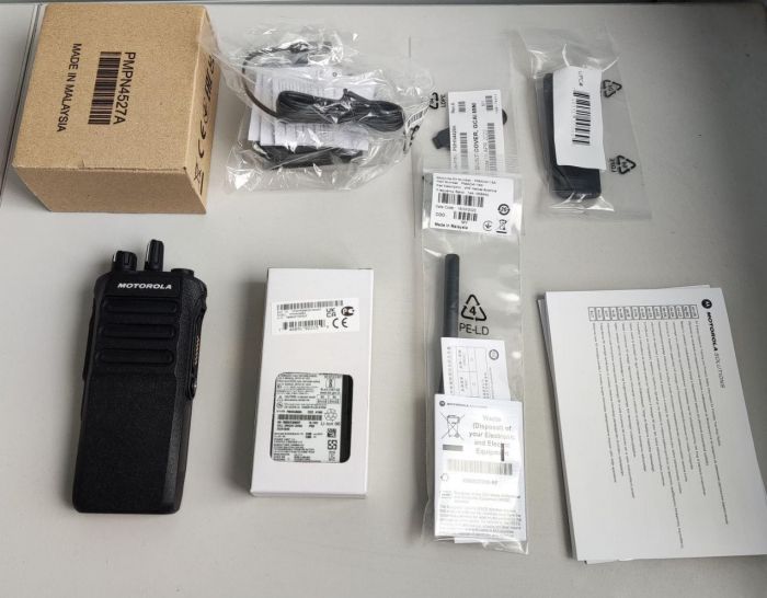 Motorola R7a VHF DMR портативна радіостанція