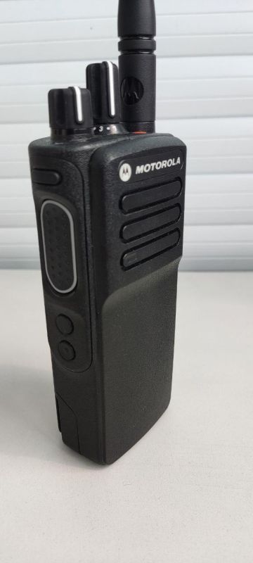 Motorola DP4400e VHF, DMR transceiver