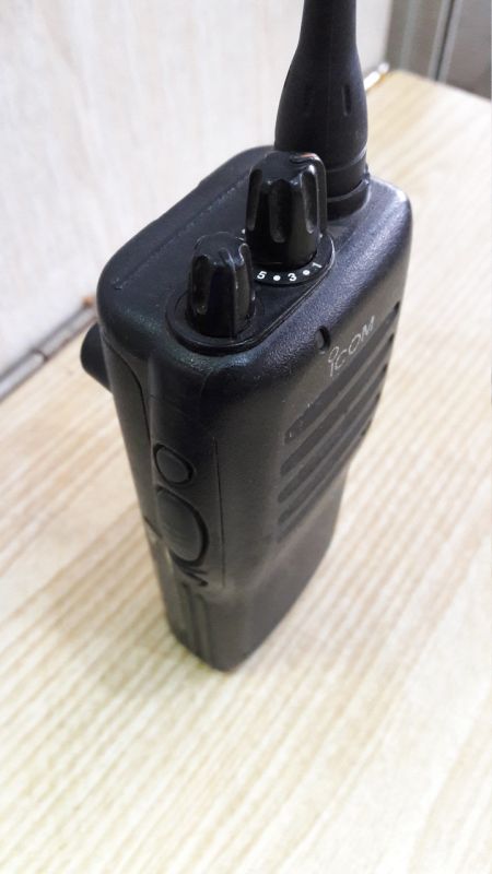 Icom IC-F21, радтостанция б.у.