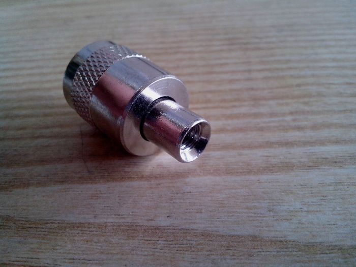 Коннектор VHF PL-259 (SO-239) под кабель RG-58 под пайку