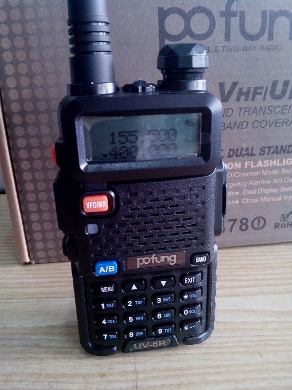 Рация, радиостанция Baofeng UV-5R + гарнитура
