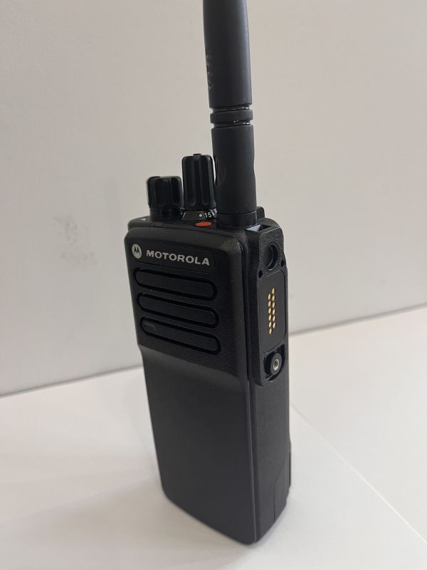 Motorola DP4400e VHF, DMR transceiver