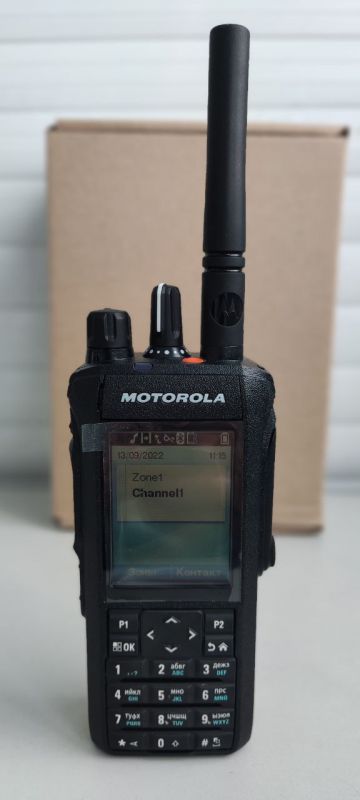 Motorola R7 FKP UHF Premium + AES 256 радиостанція портативна