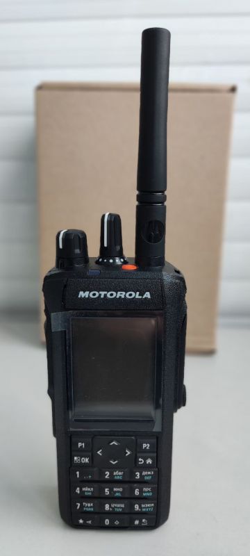 Motorola R7 FKP UHF Premium + AES 256 радиостанція портативна