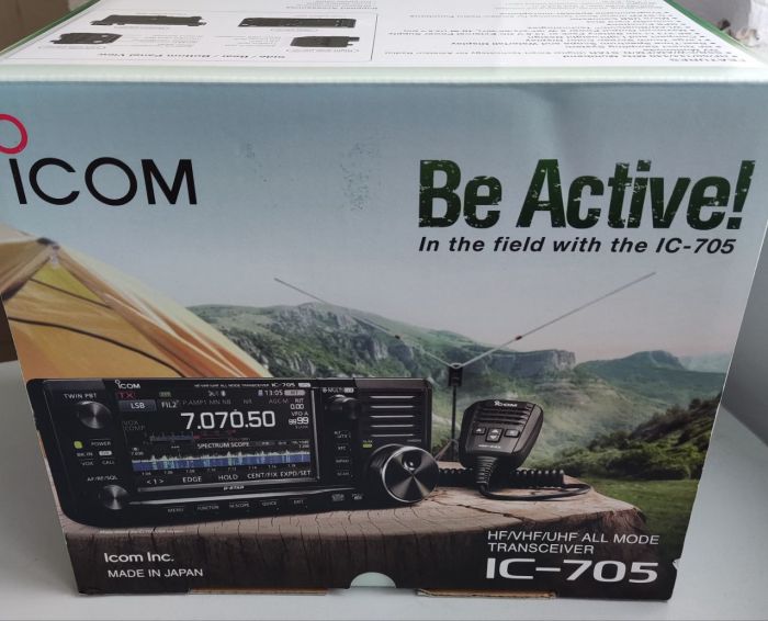 Icom IC-705 КВ+УКВ трансивер, радиостанция, аналог + D-Star