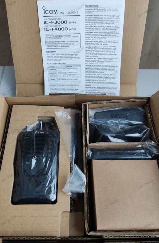Icom IC-F4003 UHF радіостанція портативна